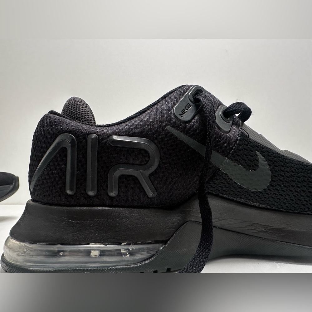 Nike Black Air Max Sneakers for workout